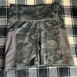 Fabletics shorts